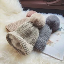 Ball Caps BYGOUBY Autumn Winter Warm Women Hat LadyThread Knitted Plus Fur Ribbed Beanie Chapeau