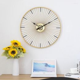 Wall Clocks Gold Wrought Iron Living Room Clock Nordic Minimalist Creative Light Luxury Modern Design Decor