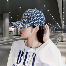 Beanies Beanie/Skull Caps Women Plaid Print Casual Cap Love Solgen Ladies Fashion Luxury Baseball Rhinestone Gorras Para Mujer 2023