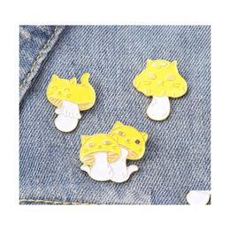 Pins Brooches 20 Pcs/Lot Plants Series Mushroom Model Cartoon Cat Alloy Bag Hat Badge Unisex Backpack Clothes Paint Lapel Pin Jewel Othm8