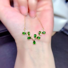 Pendant Necklaces Delicate Antlers Necklace Inlay Water Drop Green Zircon Fashion Clavicle Chain Simple Jewelry For Wedding EngagementPendan