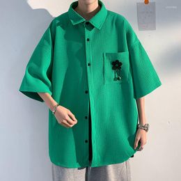 Men's Casual Shirts 2023 Summer Men's Pocket Decorative Design Coats Loose Short Sleeve Fashion Hawaiian Cargo Camisa Masculina M-5XL