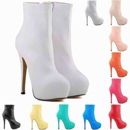 Botas femininas para sapatos de couro estilo outono e inverno Novo salto alto de salto alto pernas finas de cabeça redonda