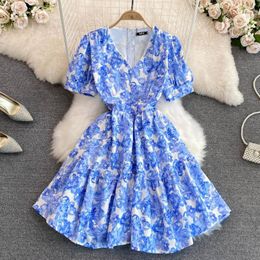 Party Dresses 2023 French Break Dress Retro V-neck Celadon Print Waist Thin Bubble Short Sleeve A-Line Large Swing