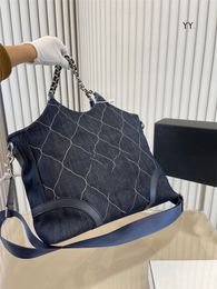New Women's Shoulder Bags Designer Diamond Lattice Super High Fashion Crossbody Purses Large Capacity Shopping Bag Luxury Handbags Dark Blue Totes Designer Handbag