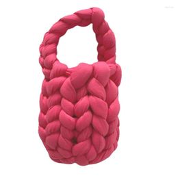 Evening Bags Winter Knitting Portable Wool Bag Handmade Woven Cute Bucket Versatile Mobile Phone