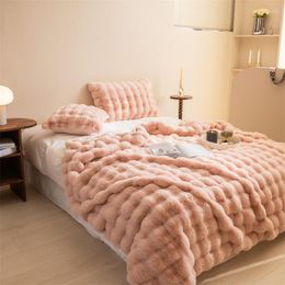 Blankets 2023 Faux Fur Luxury Blanket Soft Fleece Velvet Sofa Throws Warm Flannel Classic Home Decoration