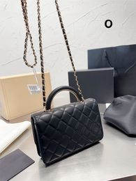 New Mini Shoulder Bags Designer Crossbody bag Popular Luxurys Handbags Women's Diamond Lattice Handbag Lambskin Leather Lady Clutch Purses Metal Top Handle Wallets