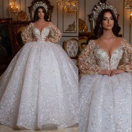 2023 Ball Gown Abiti da sposa di lusso argento perline di cristallo gioiello collo Illusion maniche lunghe Dubai arabo pizzo paillettes fiori sposa abiti da sposa Vestido De Noiva