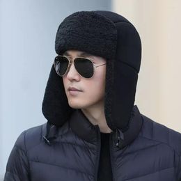 Berets EUMOAN Lei Feng Hat Man Winter Cashmere Ear Protectors Wind And Cold Northeast Cotton Big Head Biking Warm In Wi