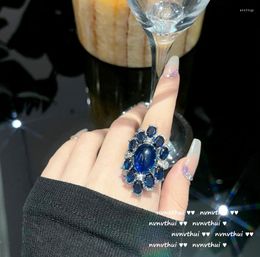 Wedding Rings High Quality Fashion For Women Exaggerated Royal Blue Crystal Simulation Sapphire Sugar Tower Ring Party Statement Jewelry