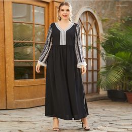 Ethnic Clothing Moroccan Kaftan Qatar Dress Plus Size Women's V-neck Long-sleeved Fashion Print Pleated African Casual Oman Dubai Robe