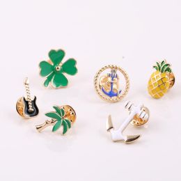 Brooches Pins Enameling Cartoon Tree Guitar Anchor Lucky Clover Cactus Pineapple Metal Brooch Button Jeans Bag Decoration GiftPins