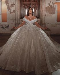 Luxus-Perlen-Hochzeitskleid, schulterfrei, Spitze, Pailletten, Brautkleider, ärmellose Kristalle, Roben