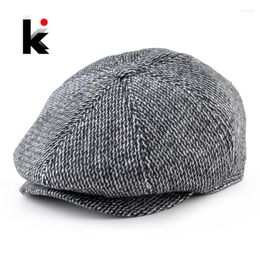 Berets Striped Beret Men Vintage Peaked Caps Autumn Winter Warm Flat With Earflaps Men's Knitted Hat Sboy Cap Casquette