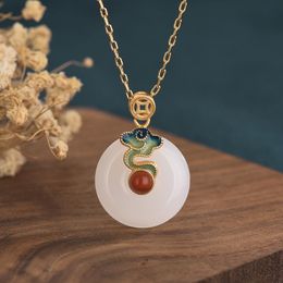 Pendant Necklaces White Hetian Jade Safe Buckle Necklace Ancient Method Gold Burning Blue Auspicious Cloud China Style For WomenPendant