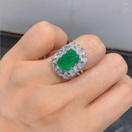 Cluster Rings Vintage Emerald Gemstone High Carbon Diamond Ring Wedding Engagement Bands For Women Fine Jewelry Charms Gift Accessories