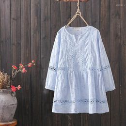 Women's T Shirts Bohemian Lace Top Women's Hollow Out Embroidery 2023 Casual Short Sleeve Blusas Female O Neck Oversized T-shirt Chemise