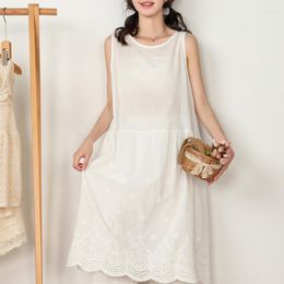 Casual Dresses Mori Girl Cotton Linen Embroidery Eyelet Lace Sweets Sleeveless Midi Dress Elegant Summer Vintage Victorian Tunic White