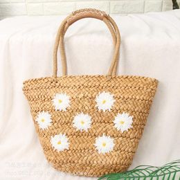 Storage Bags Small Daisy Embroidered Straw Corn Husk Braided Spot In Stock Drawstring Open Shoulder Women's Beach Bag