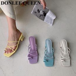 Slippers Fashion Candy Color Low Saltons sandálias Mulheres chinelos da marca Banda estreita Slipper Slides Elegant Shoes Zapatillas Mujer