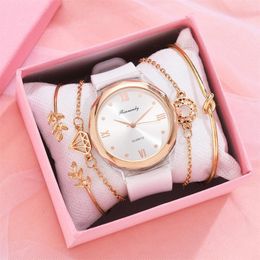 Wristwatches Luxury Ladies Dress Watches 5pc Set Casual Silicone Strap Rome Dial Female Quartz Clock Bracelet Watch GiftsWristwatches