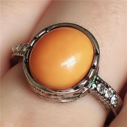 Wedding Rings Vintage Oval Resin Ring For Women Inlaid Orange Cameo With White Crystal Silver Colour Simple H4T055Wedding Rita22