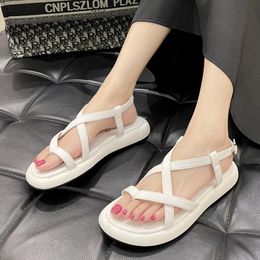 Sandali Rimocy Summer Clip Toe Flat Heel Women Zebra Print Cross Strap Rome Shoes Woman Casual Beach Platform Female