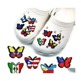 Shoe Parts Accessories Moq 100Pcs Flag Pattern Butterfly Cartoon Croc Jibz 2D Soft Plastic Charms Shoes Buckles Decorations Fit Me Dhsmx