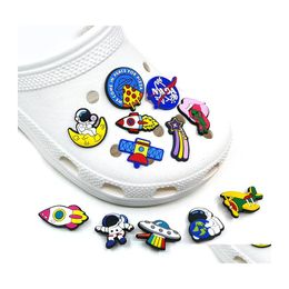 Shoe Parts Accessories Moq 100Pcs Space Croc Charms Ufo Alien Soft Pvc Charm Decorations Custom Jibz For Clog Shoes Drop Delivery Dhfxy