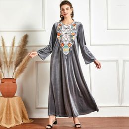 Ethnic Clothing Kebaya Muslim Fashion Grey Oversized Velvet Embroidered Long Sleeve Big Swing Ladies Dress Modest Robe For Women Islamic