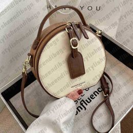 stylisheendibags Clutch Bags Niche Design One-shoulder Women's Bag New Fashion Messenger Bag Texture High-quality Hand-held Small Round Bag 0124/23
