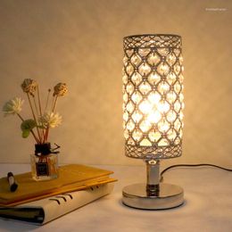 Table Lamps Fashion Romantic Desk Lamp Bedside Bedroom Carved Reading European Decorative Crystal