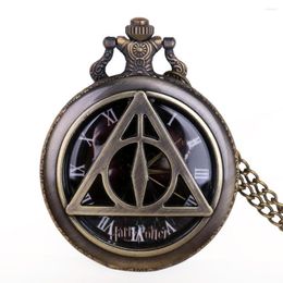 Pocket Watches Retro Bronze Triangle Quartz Watch With Fob Chain Necklace Gift For Men Women Kids