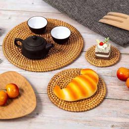 Table Mats Rattan Placemat Tableware Pad Bowl Non-slip Heat Insulation Round Placemats Decoration Kitchen Set