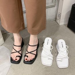 Slippers Nice Soft Hawaiian Female Shoes Rubber Flip Flops Casual Slides Women Heels Sandals High Heel Platform WedgeSlippersSlippers