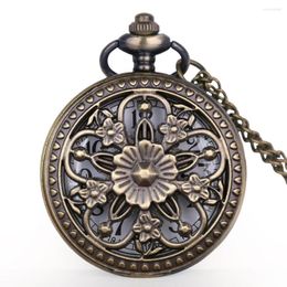 Pocket Watches Retro Bronze Hollow Exquisit Flowers Openwork Shape Floral Rattan Fob Watch Necklace Pendant Chain Gift For Women Girls