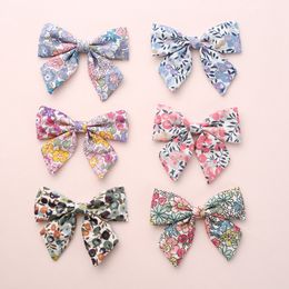 Baby Girls Sweet Flower Print Ribbon Bowknot Hair Clips Bows Hairpins Barrettes Duckbill Clip Headwear Hair Accessories 1452