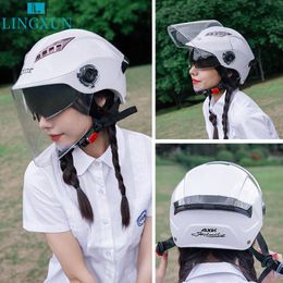 Motorcycle Helmets LINGXUN Unisex Battery Helmet Riding Lightweight Summer Electric Bike Sunscreen LB143