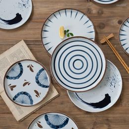 Plates Ceramic Round Plate Creative Dishes Pottery Nordic Style Hand-painted Home Tableware Breakfast Dessert Steak