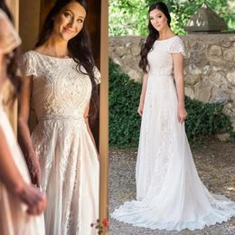 2023 Gorgeous Boho Wedding Dresses Bridal Gown Chiffon Lace Short Cap Sleeves Ruched Pleats Sweep Train A Line Beach Country Custom Made Plus Size Vestido De