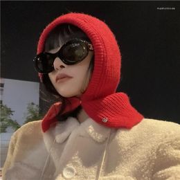 Berets Winter Knitted Hat Fashion Warm Neck Cover Head Protection Women Balaclava Scarf Wool Pullover Bonnet