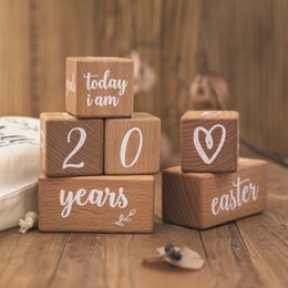 Keepsakes 1Set Baby Milestone Cards Wooden Block With Box Commemorate Baby Birth Pography Prop Block born Pography Props Set 230114