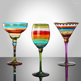 Wine Glasses European Glass Cocktail Restaurant Desktop Painted Red Living Room Coole Art Goblet Home Decoration