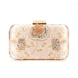 Evening Bags Women Embroidery Flower Bride Party Purse Bag Wedding Drystal Lady Vintage Day Clutches