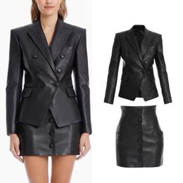 Womens designer Two Piece Sets Dress Spring released Leather clothes outerwears lapel neck luxury brand clothing long sleeves leisure style sportswear size S-L A205