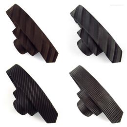 Bow Ties 2023 Designers Brands Fashion Business Casual 4cm Slim For Men Skinny Silk Necktie Student Work With Gift Box