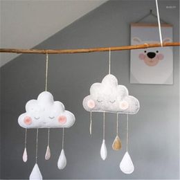 Decorative Figurines Home Decoration Nordic Children's Tent Cloud Felt Raindrop Pendant Kids Room Wedding Decor Smiles Pography Props