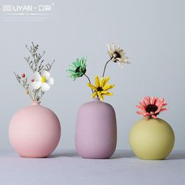 Vases Nordic Colourful Lovely Bedroom Ornaments Dining Table Ceramic Vase Dry Flower Bottle Modern Home Decoration Accessories