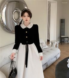 Casual Dresses Large Size Ladies Retro Black Stitching Velvet Senior French Sense Waist Skirt Platycodon Dress